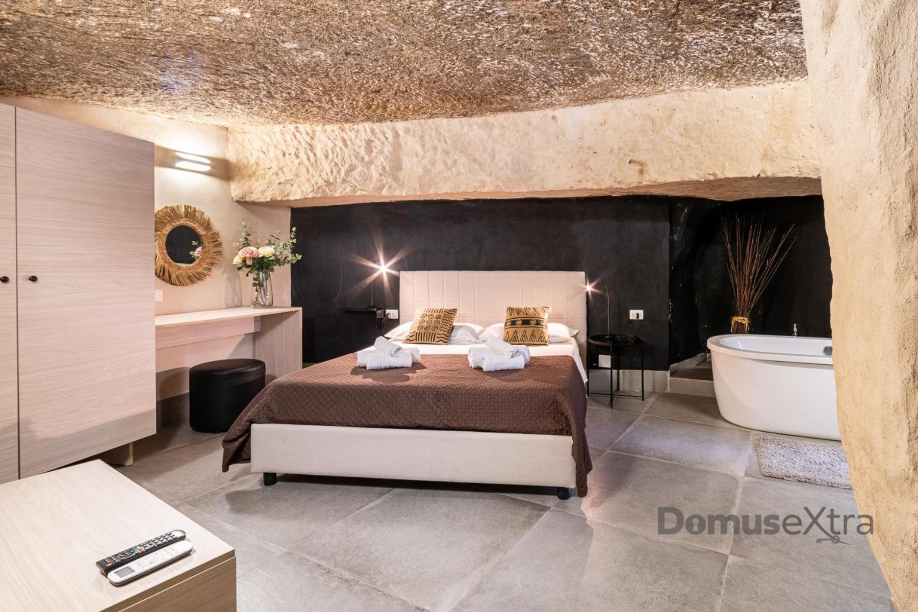 La Casa Nel Tufo By Domusextra Villa Napoli Bagian luar foto